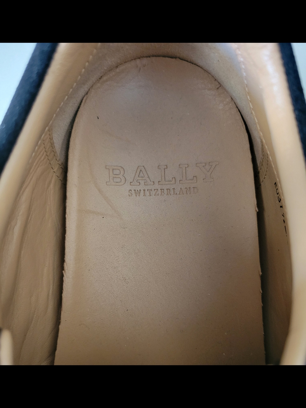 Bally Alexane Black Leather Suede Low-Top Sneakers EU 37.5 US 7 Womens Excellent - Picture 12 of 15